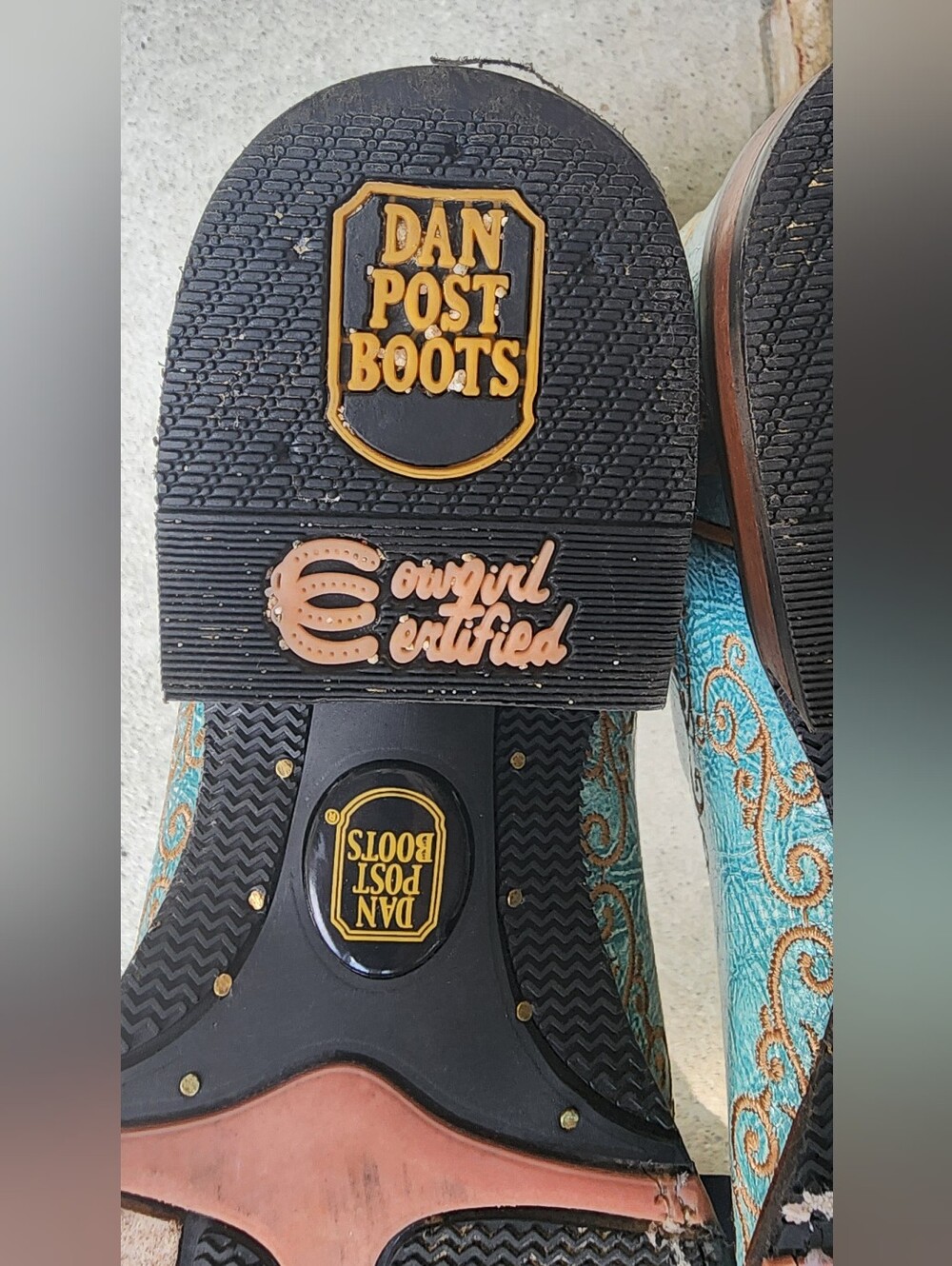 Dab Post Cowgirl Certified Boots - Picture 10 of 12